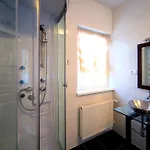 Bed & Breakfast Bukowy Dworek Szczawno-Zdroj