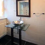 Bed & Breakfast Bukowy Dworek 3*