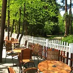 Bukowy Dworek 3* Szczawno-Zdroj