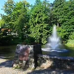 Bed & Breakfast Bukowy Dworek Szczawno-Zdroj