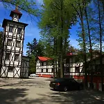 Bukowy Dworek 3*