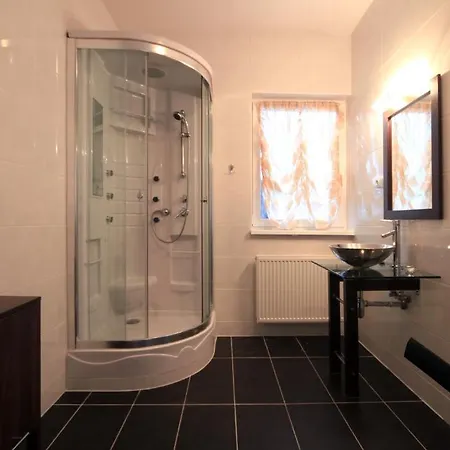 Bukowy Dworek Szczawno-Zdroj