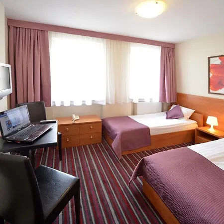 Bed & Breakfast Bukowy Dworek Szczawno-Zdroj