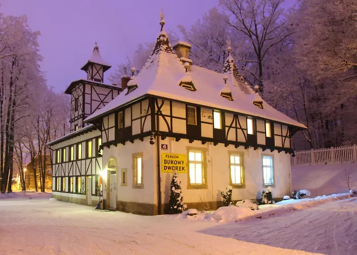 Bed & Breakfast Bukowy Dworek
