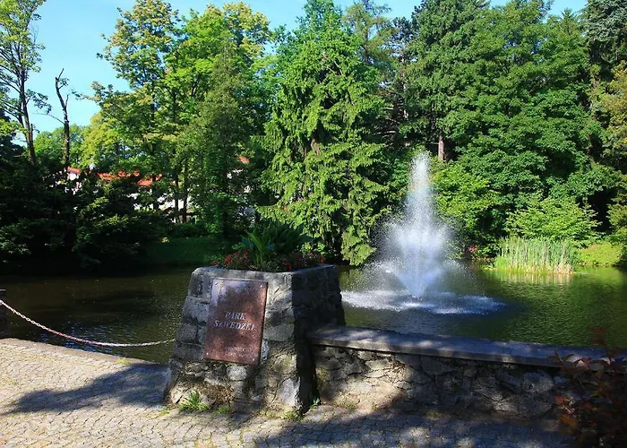 Bed & Breakfast Bukowy Dworek Szczawno-Zdroj