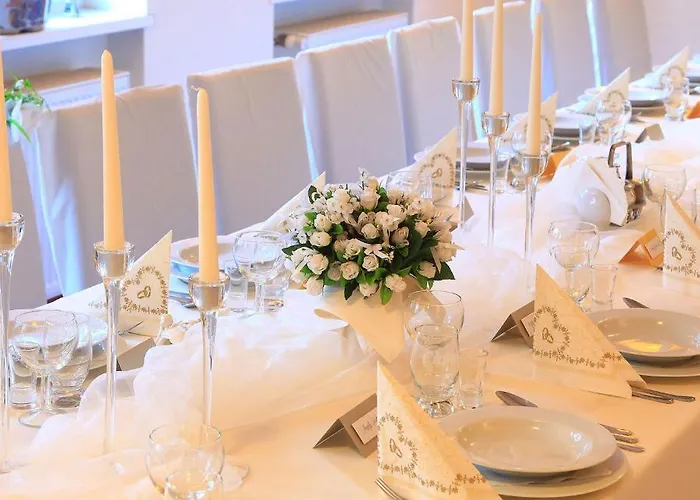 Bukowy Dworek Bed & Breakfast