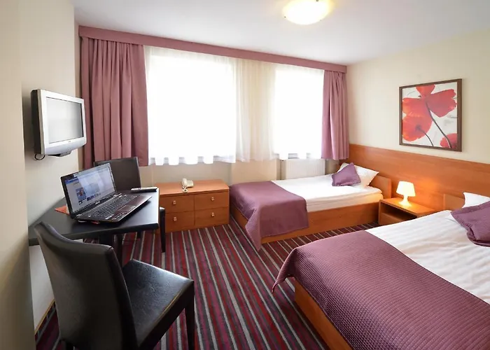 Bed & Breakfast Bukowy Dworek Szczawno-Zdroj